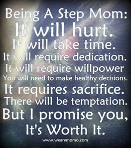 Stiefmoeder gespreksgroepen onder leiding van een ervaringsdeskundige met professionele deskundigheid.